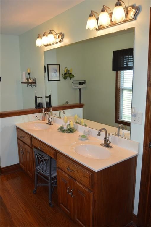 Photo 10 of 15 - 32631 W 146th Street