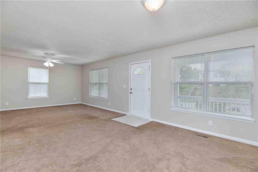 815 Troup Avenue — photo 7