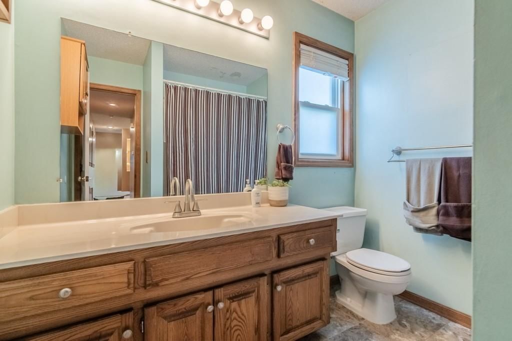 Photo 17 of 29 - 2520 N 109TH Terrace