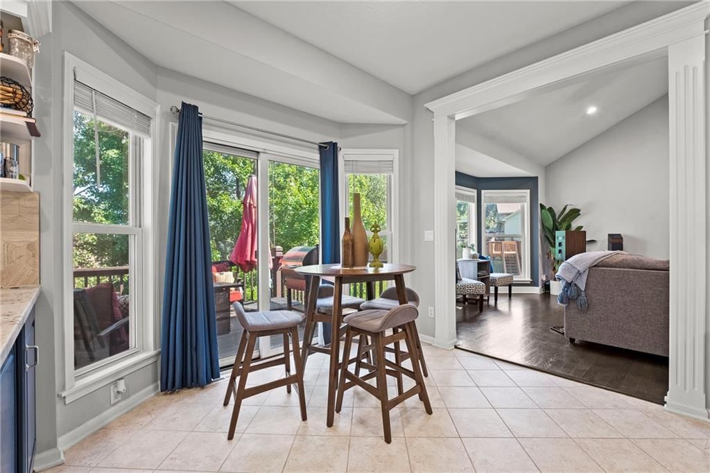 7735 N Mersington Avenue — photo 13