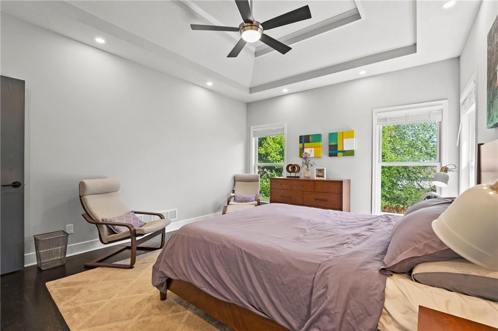 7735 N Mersington Avenue — photo 18