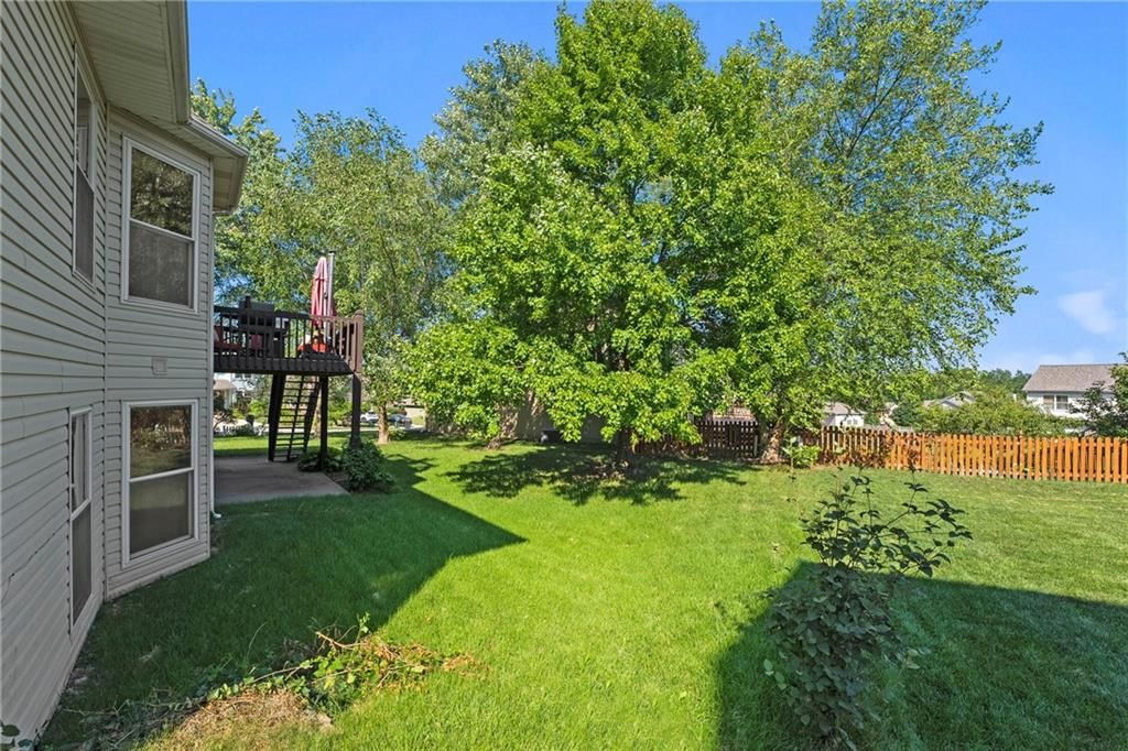 7735 N Mersington Avenue — photo 34
