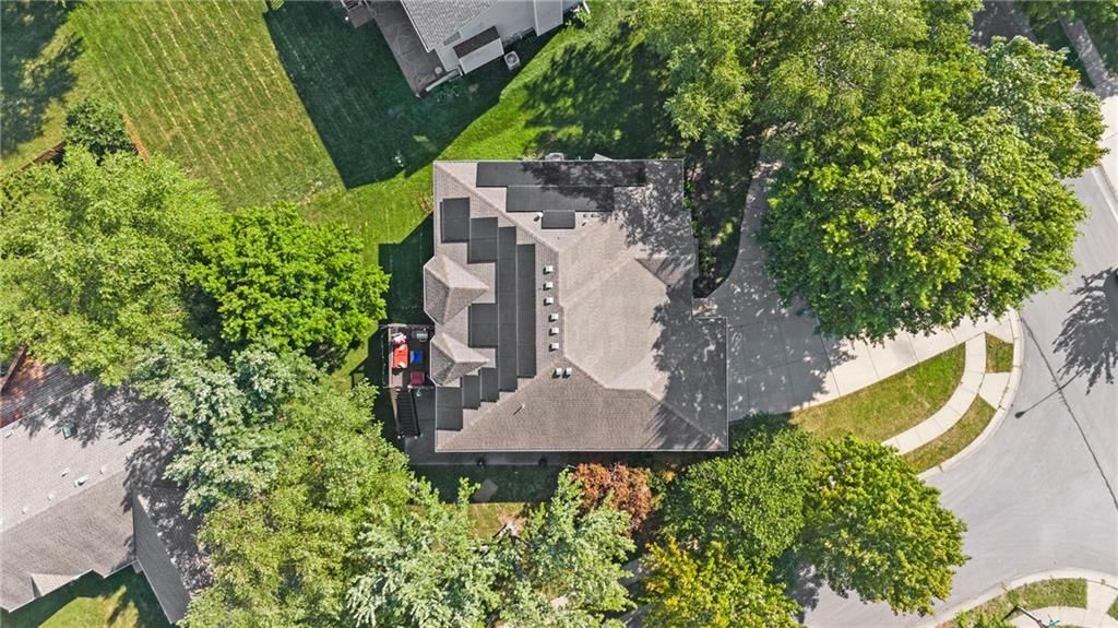 7735 N Mersington Avenue — photo 40