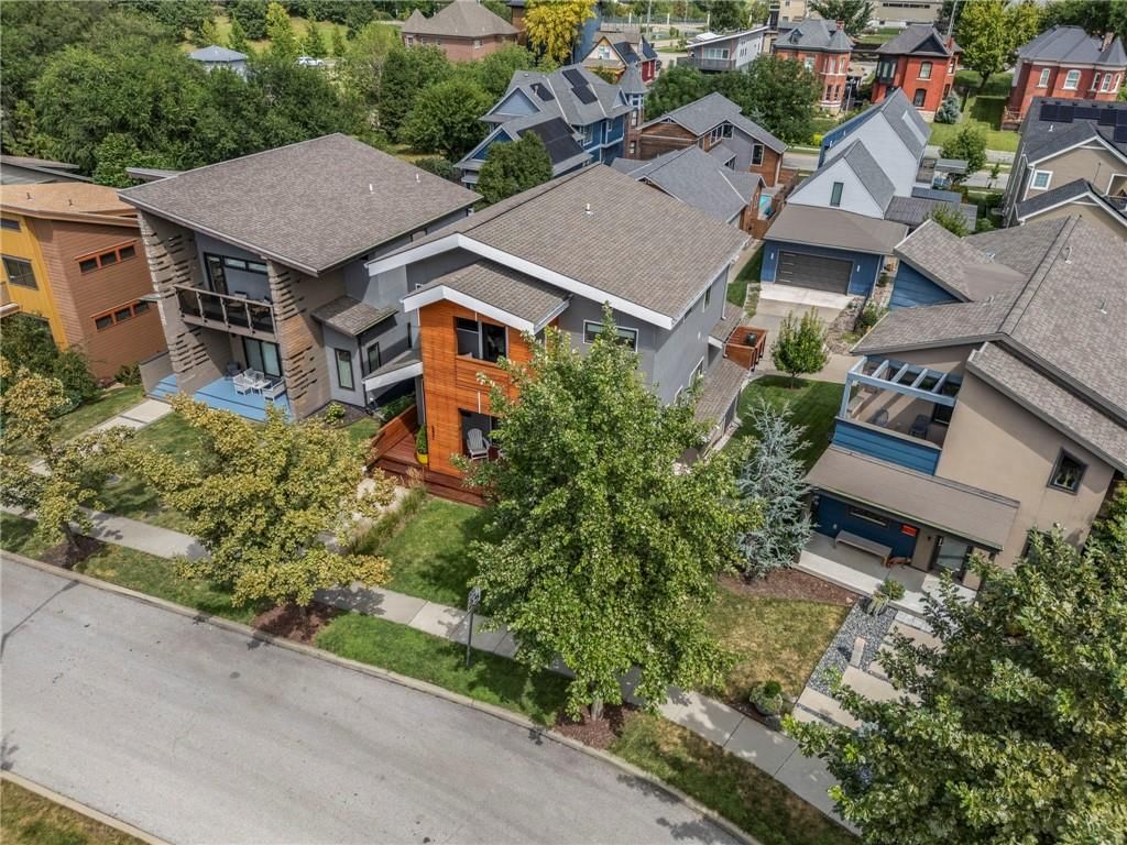 Photo 62 of 73 - 2431 Forest Avenue