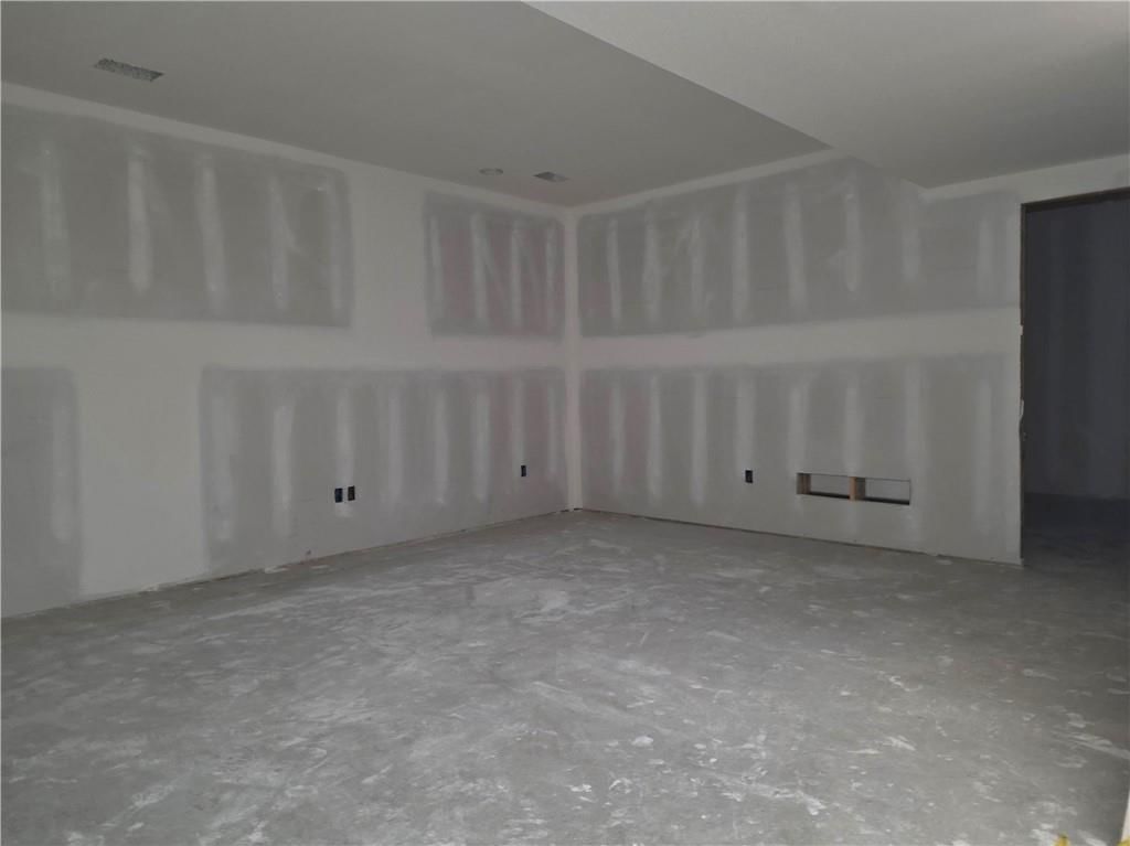5018 146th Street — photo 22