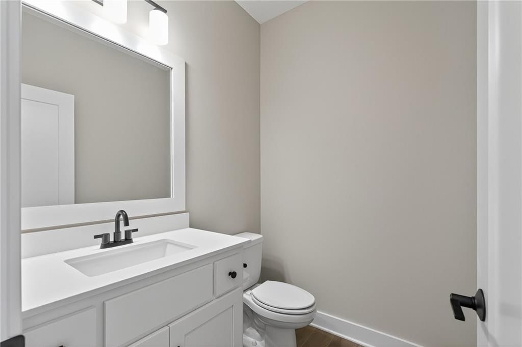8208 Aurora Street — photo 17