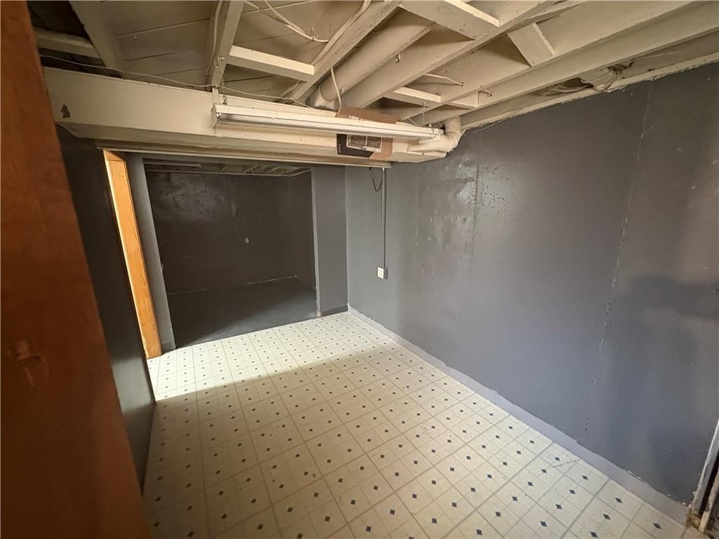 Photo 16 of 26 - 3503 N Osage Street