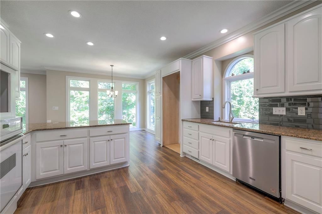 12200 Avila Drive — photo 10