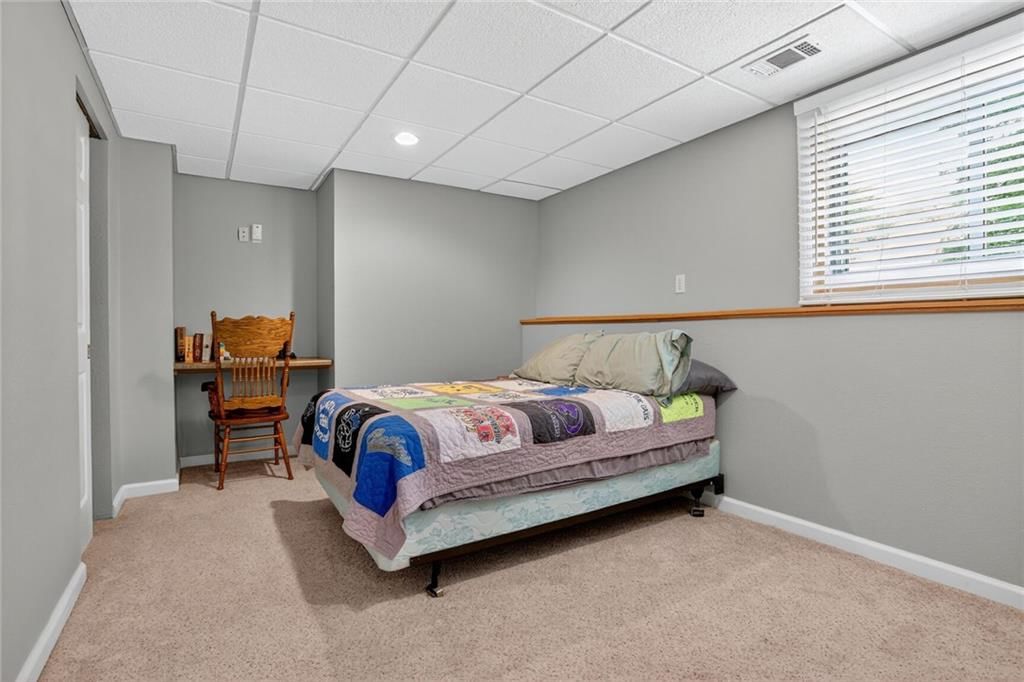 Photo 26 of 37 - 297 W Westhoff Place