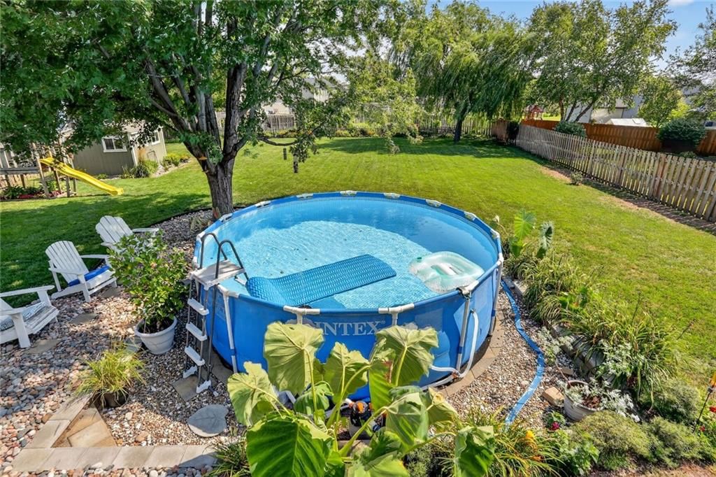 Photo 33 of 37 - 297 W Westhoff Place