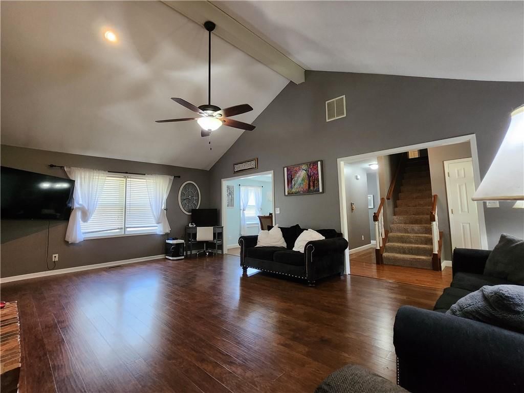 2540 Shady Lane — photo 3