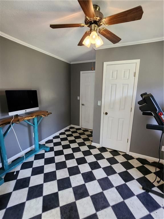 2540 Shady Lane — photo 27