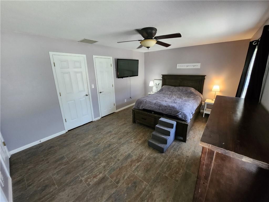 2540 Shady Lane — photo 33