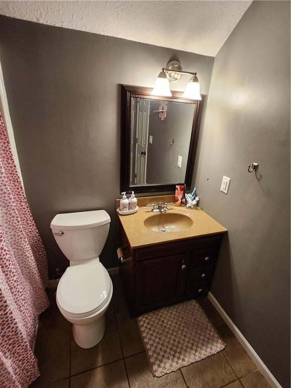 2540 Shady Lane — photo 49