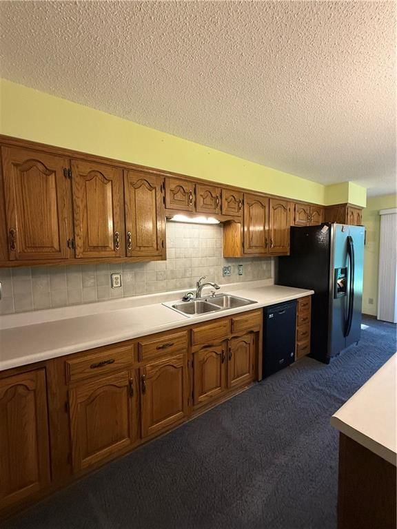 Photo 8 of 34 - 801 Overbrook Drive