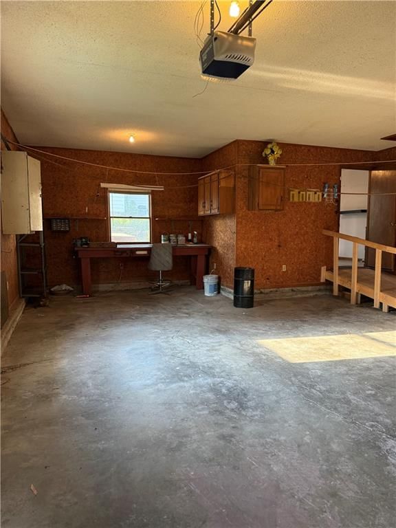 Photo 15 of 34 - 801 Overbrook Drive