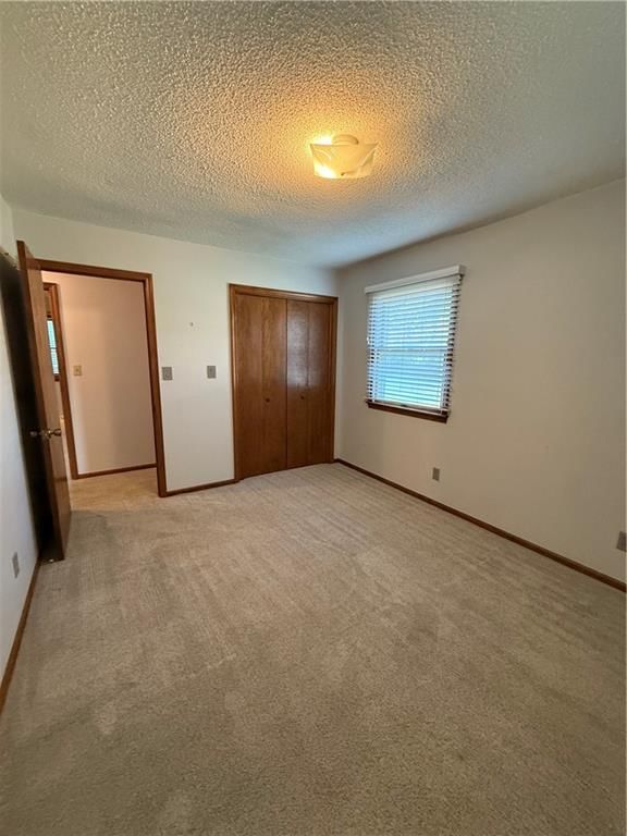 Photo 19 of 34 - 801 Overbrook Drive