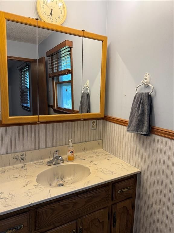 Photo 23 of 34 - 801 Overbrook Drive