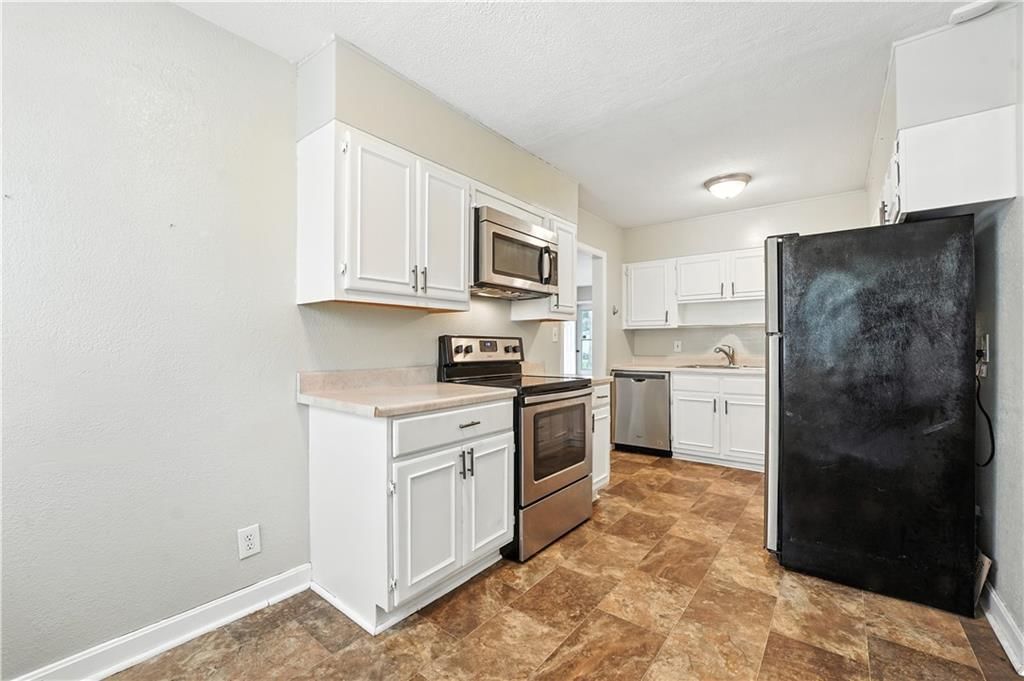 11405 Myrtle Avenue — photo 15