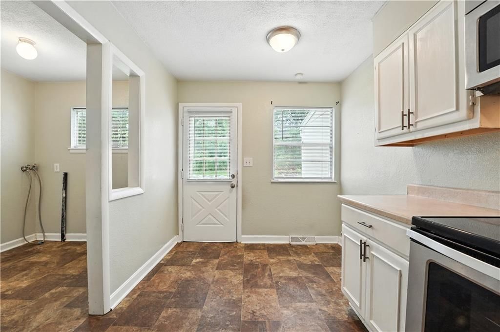 11405 Myrtle Avenue — photo 18