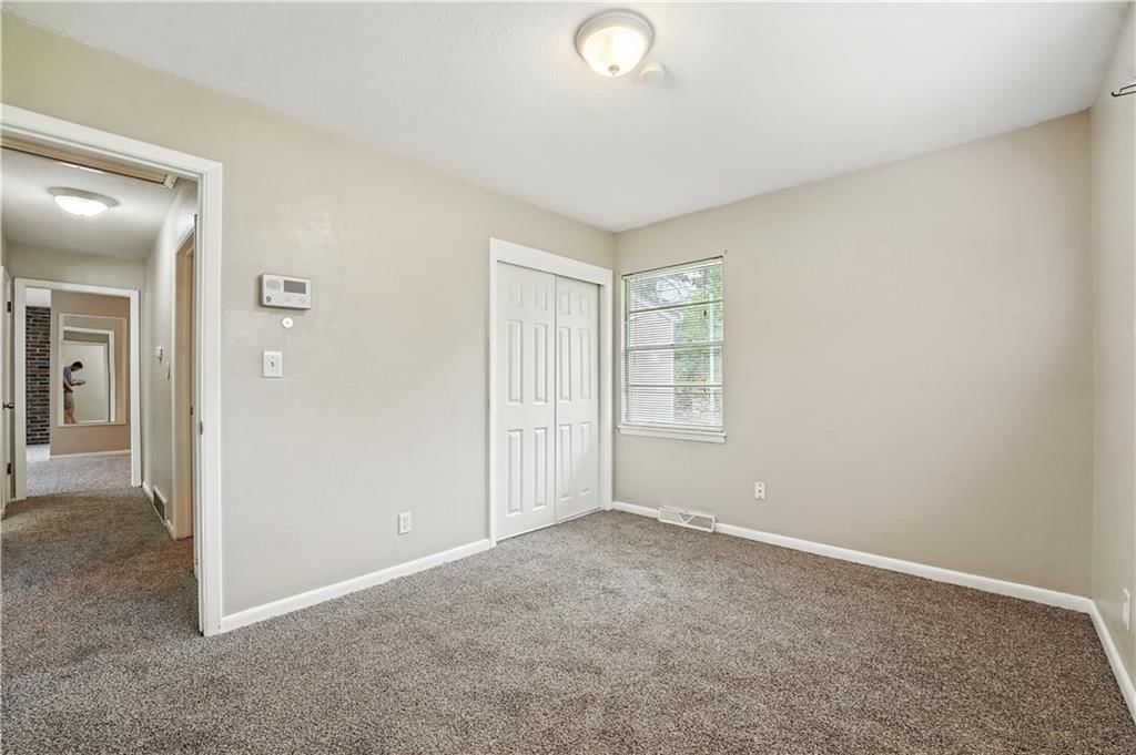 11405 Myrtle Avenue — photo 32