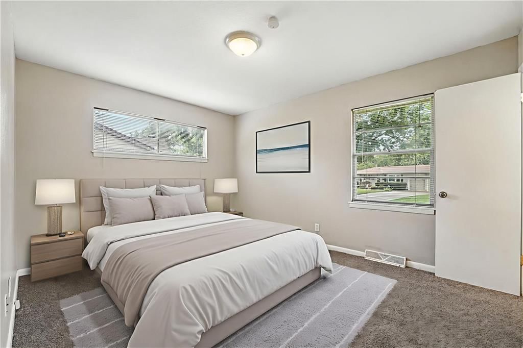 11405 Myrtle Avenue — photo 34