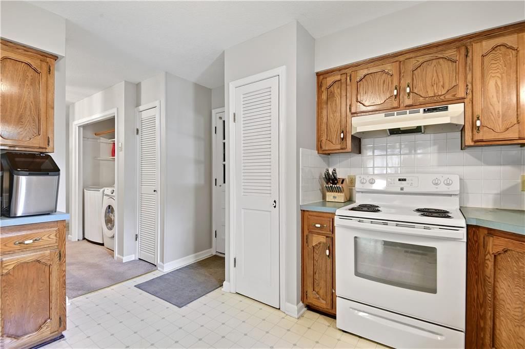 207 S Broadmoor Street — photo 10