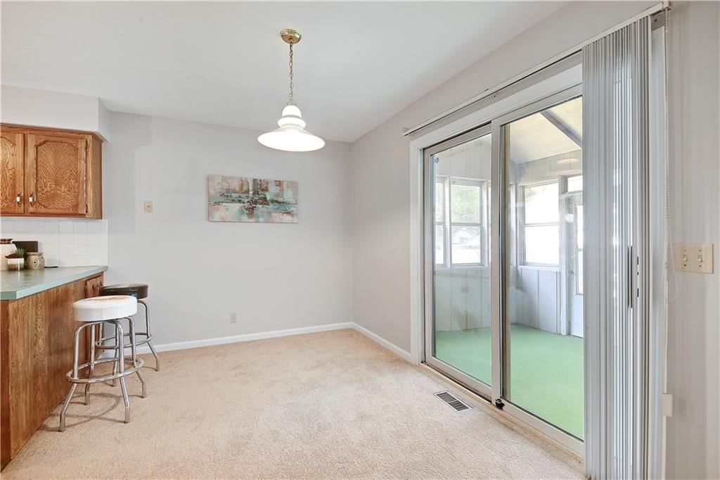 207 S Broadmoor Street — photo 12