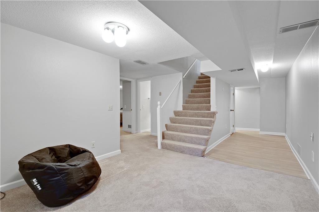 207 S Broadmoor Street — photo 21