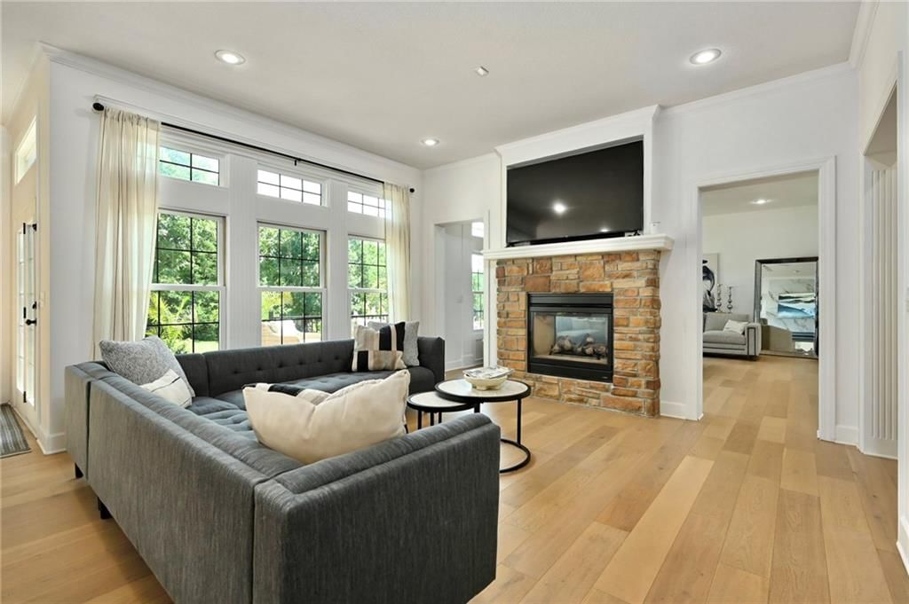 2512 W 145th Street — photo 10