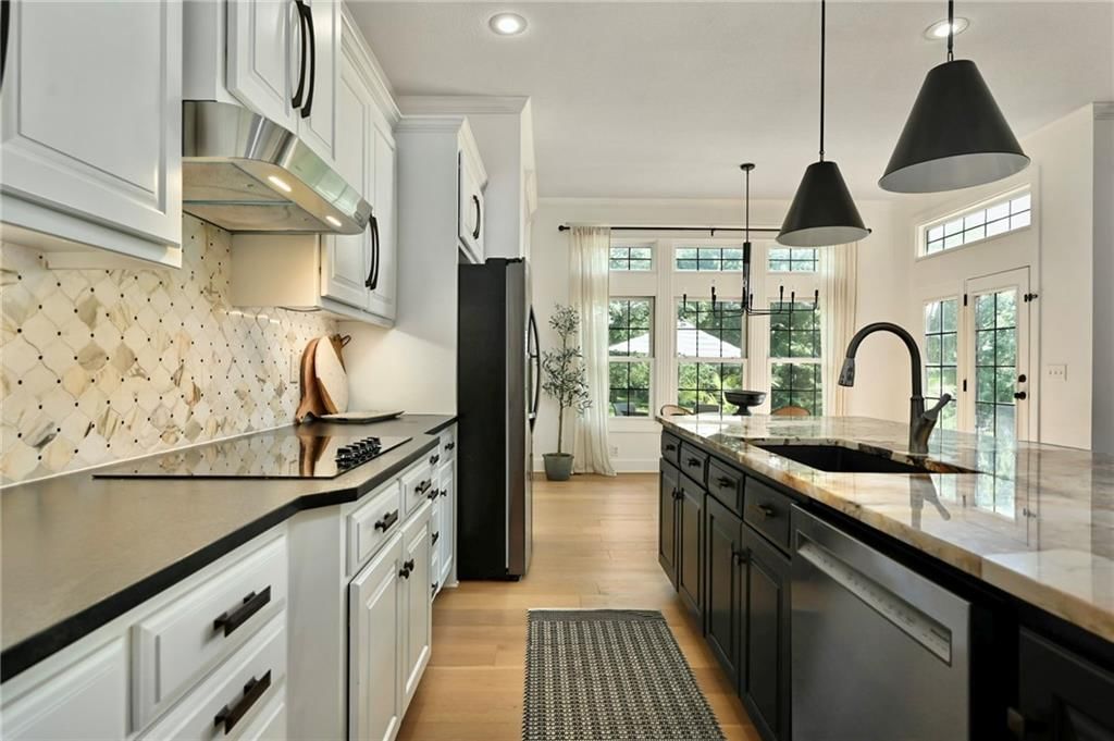 2512 W 145th Street — photo 13