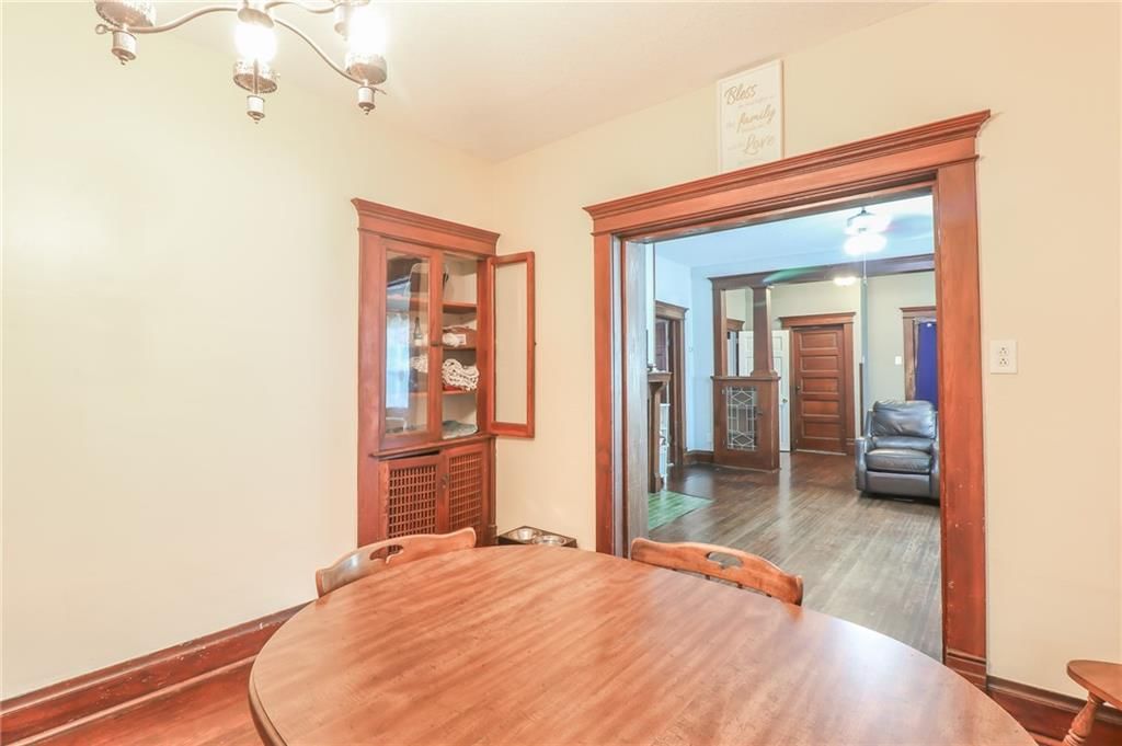 704 S Olive Street — photo 9