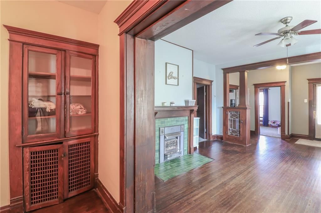704 S Olive Street — photo 10