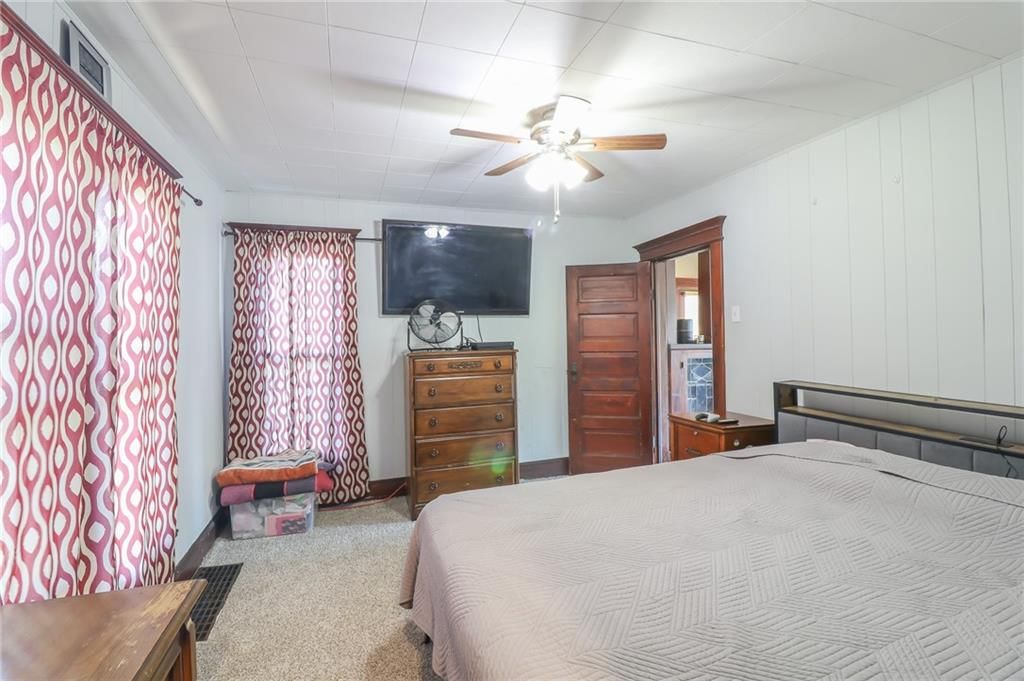 704 S Olive Street — photo 17