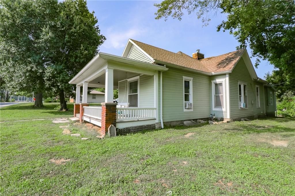 704 S Olive Street — photo 33
