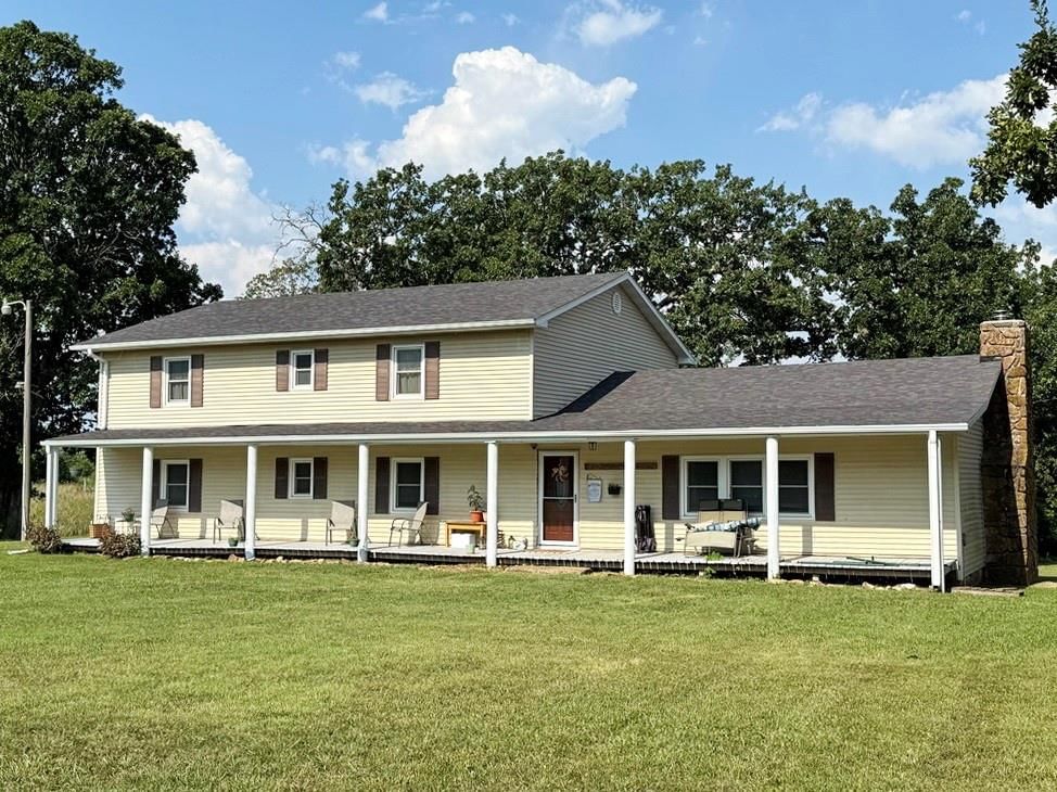 14562 S 3rd Street, Stockton, MO