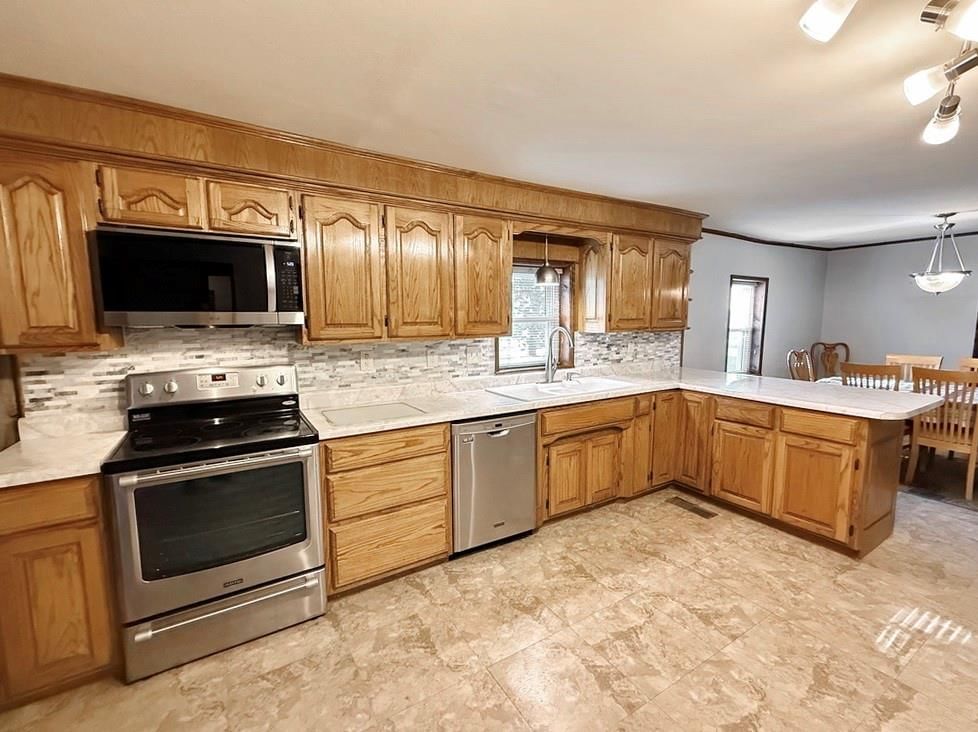 14562 S 3rd Street — photo 14
