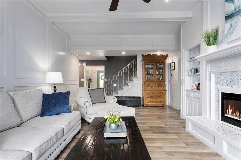 Photo 8 of 56 - 622 NE Fairington Court
