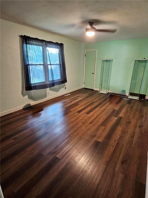 Photo 9 of 22 - 720 N 20th Street
