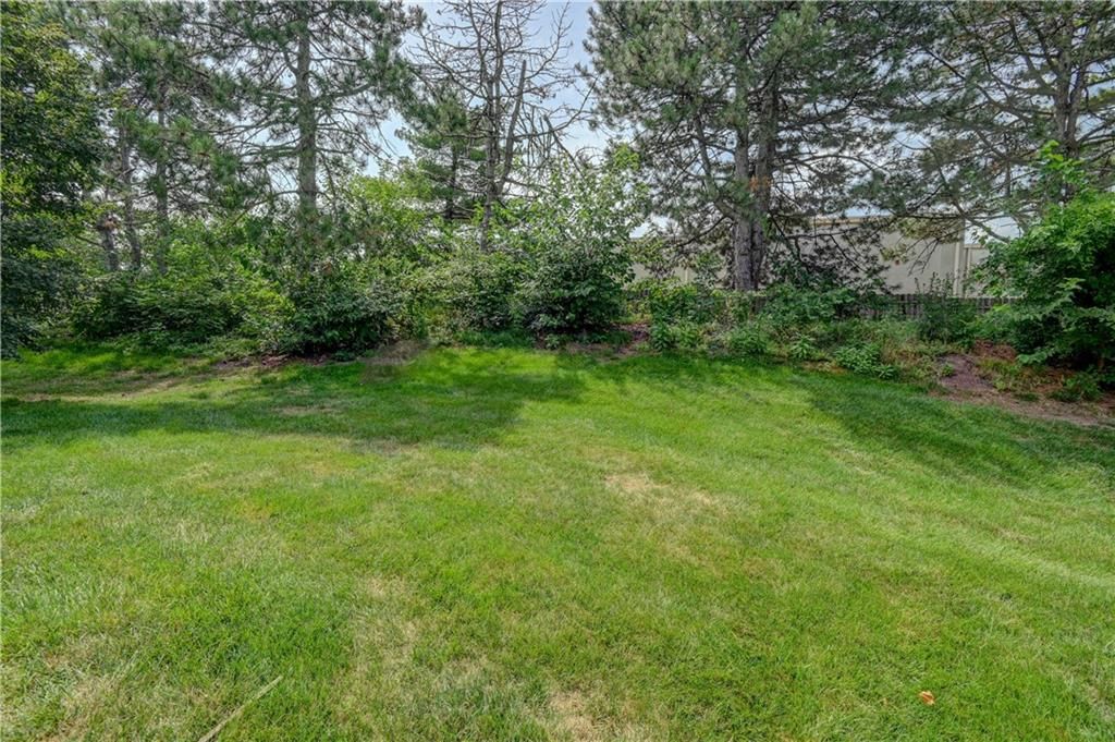 Photo 36 of 40 - 231 SW Pinetree Lane