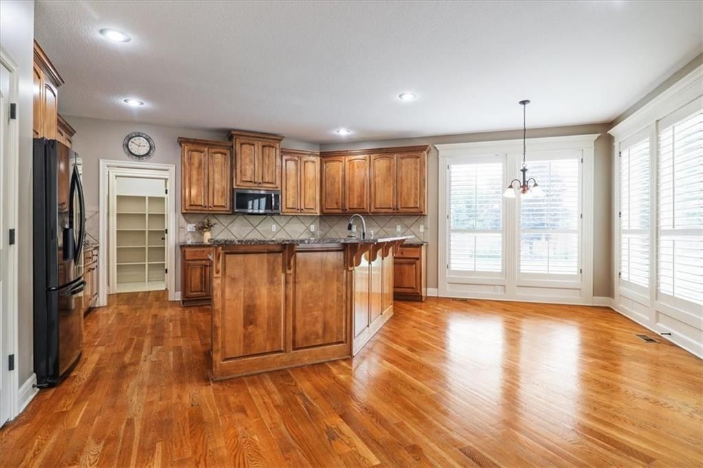 Photo 9 of 39 - 3623 NE 95th Terrace