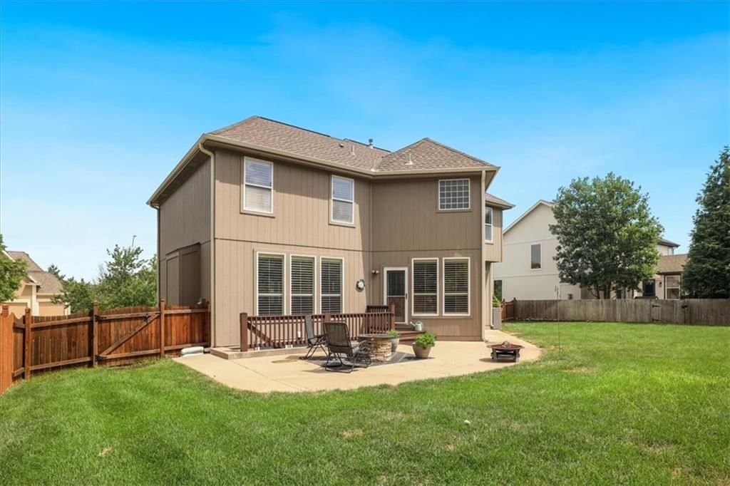 Photo 32 of 39 - 3623 NE 95th Terrace