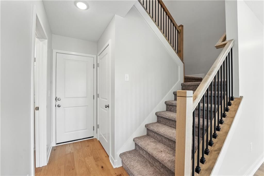 713 Glenn Circle — photo 14