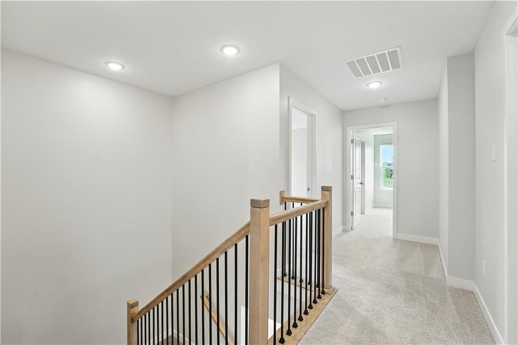 713 Glenn Circle — photo 15