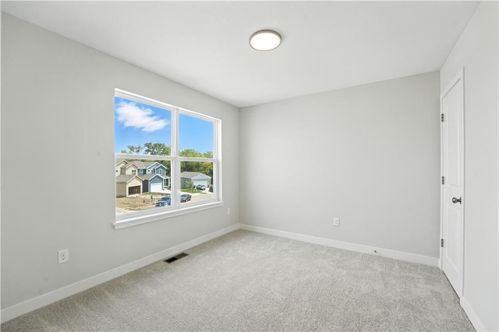 713 Glenn Circle — photo 22