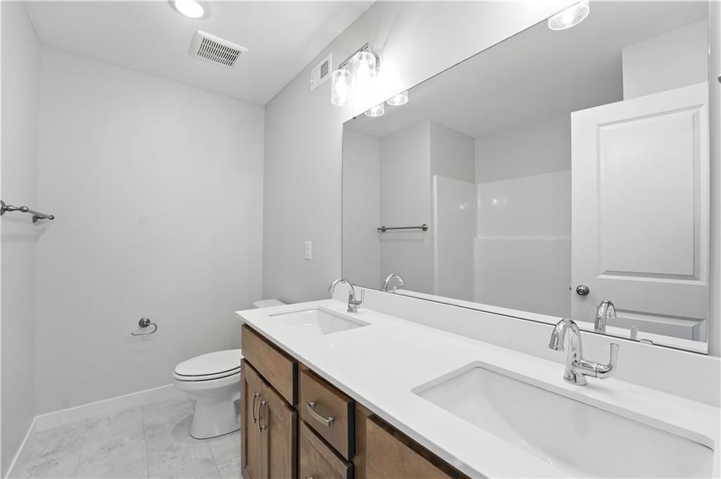 713 Glenn Circle — photo 23