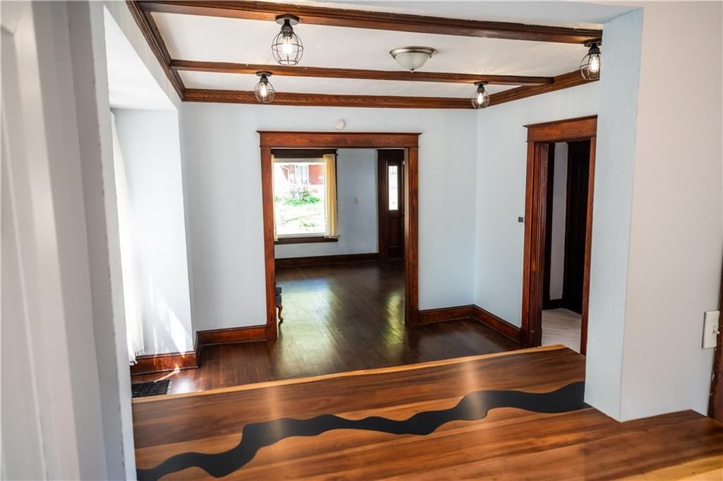 131 N Chelsea Avenue — photo 10