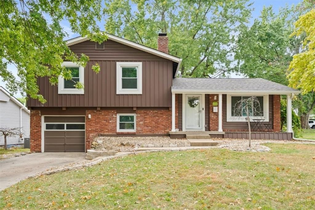 Photo 1 of 48 - 9020 Grandview Drive