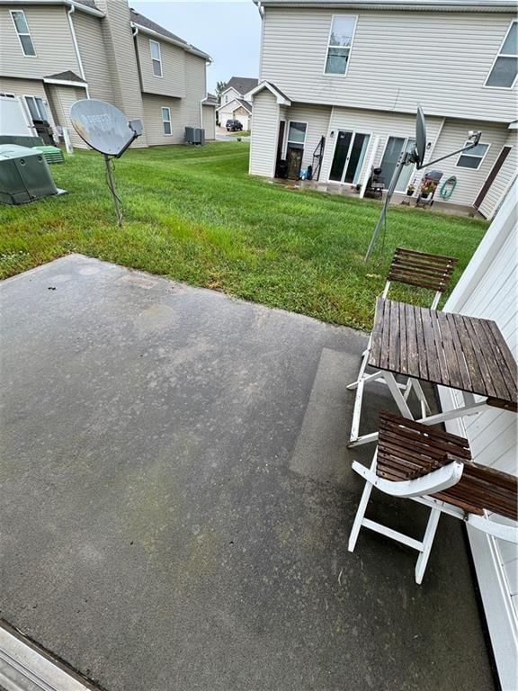 1647 SW Highland Drive — photo 12