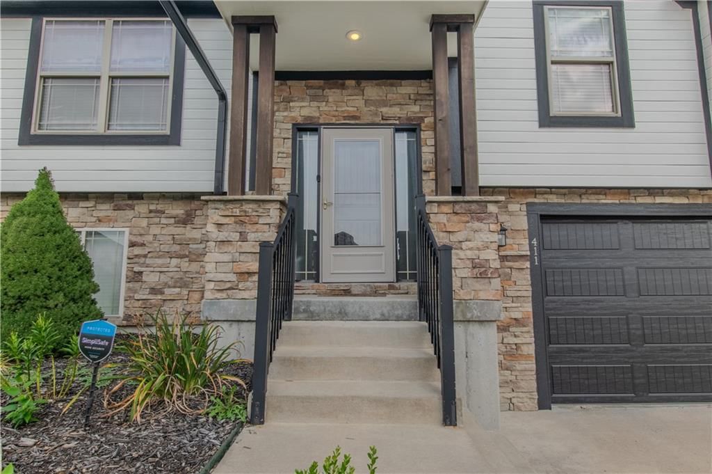411 Eagle Glen Drive — photo 6